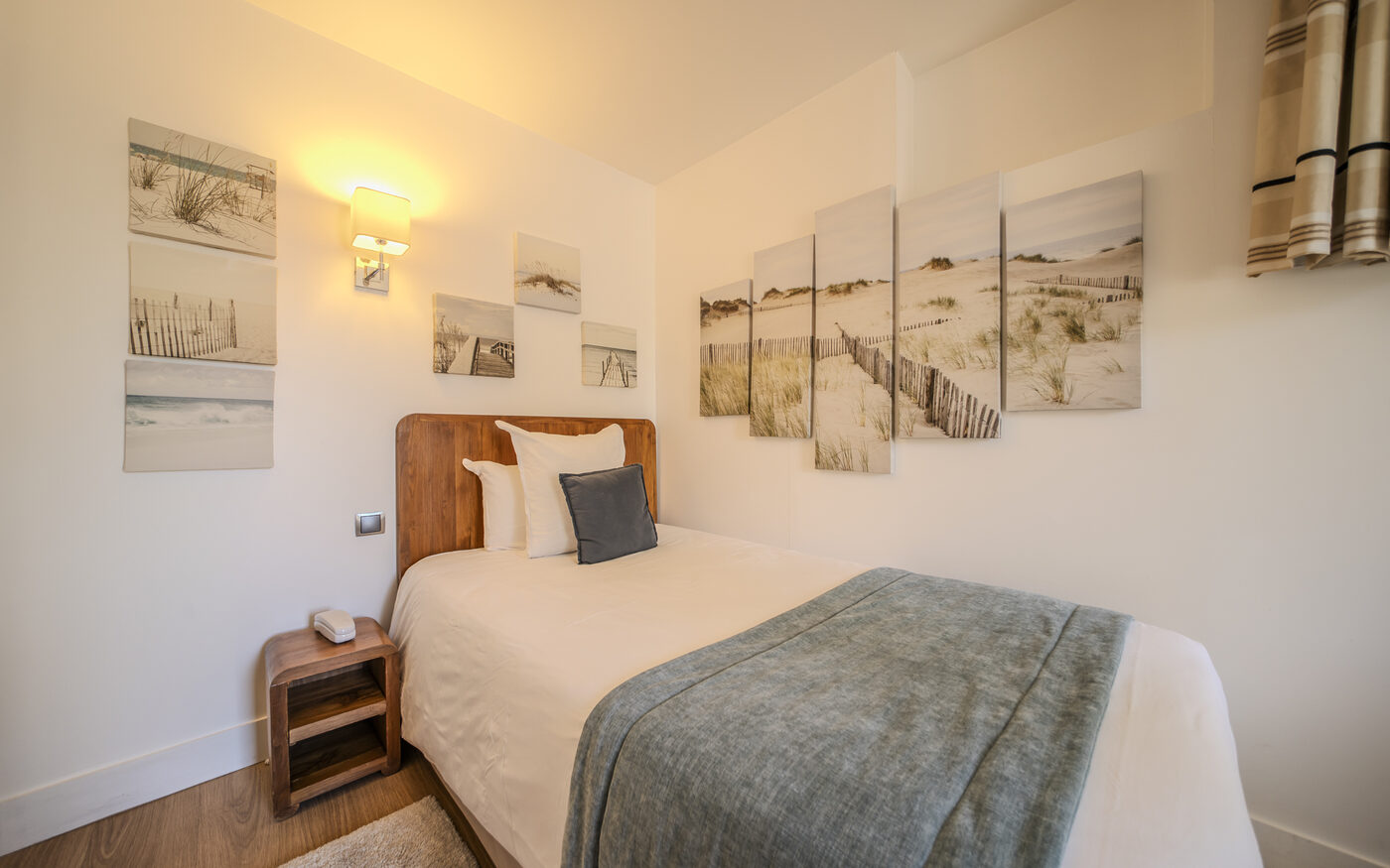 Chambre Single Rez-de-jardin : lit 110 cm, Manoir de Sauvegrain
